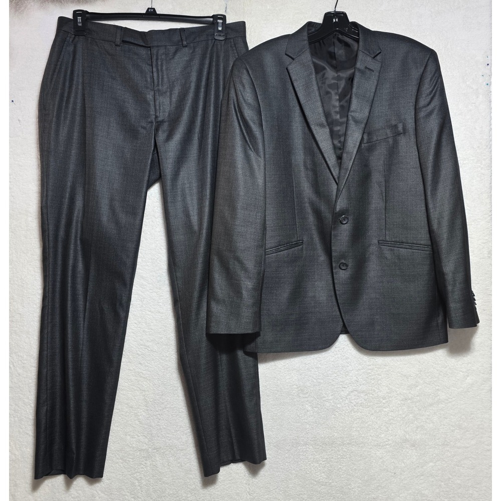 Kenneth Cole Reaction Men's Techni-Cole Suit 42R W35 Charcoal Gray 2pc